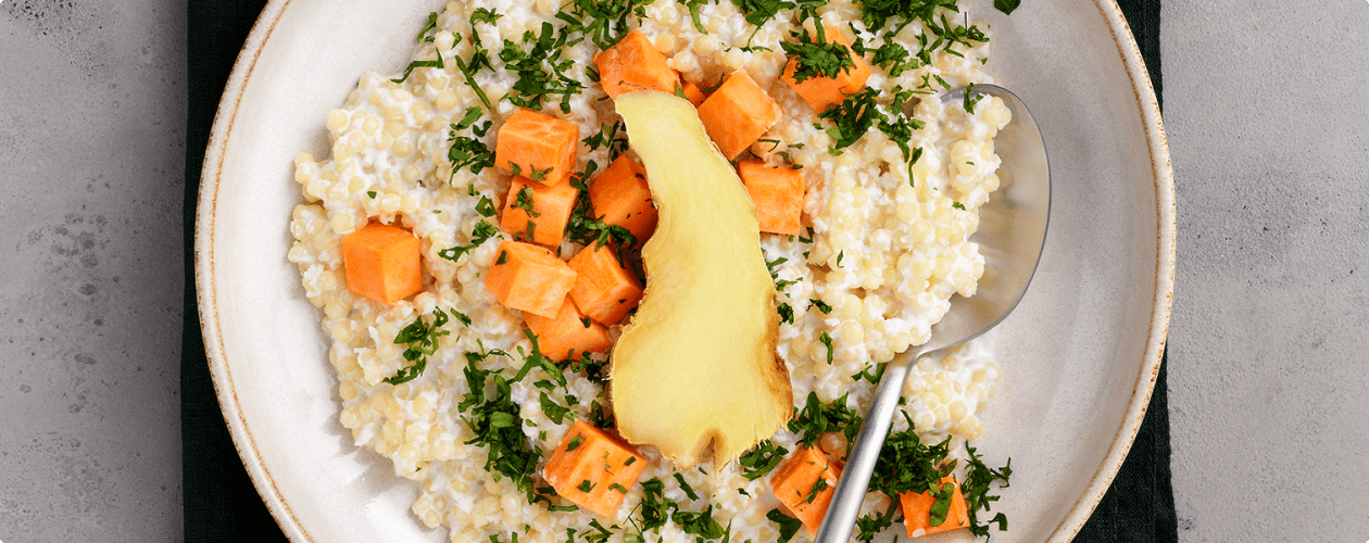 Сладкий кускус на кокосовом молоке на завтрак